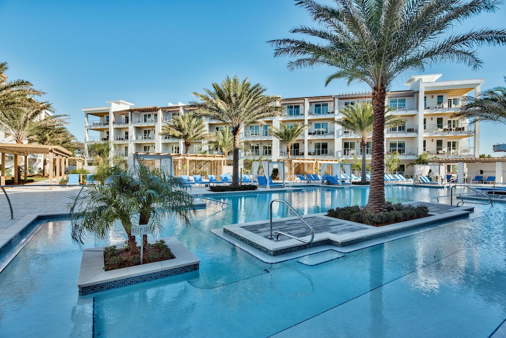 The Pointe By Wyndham Vacation Rentals Panama City Beach - 