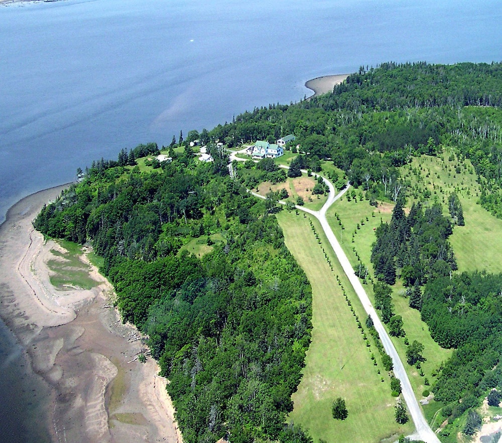 Still Point Lodge & Cottages in Annapolis Royal, Canada