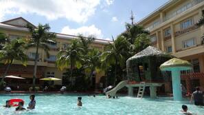Outdoor pool, pool umbrellas