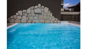 Piscina stagionale all'aperto