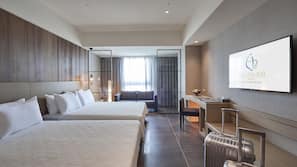 Premium bedding, minibar, in-room safe, desk