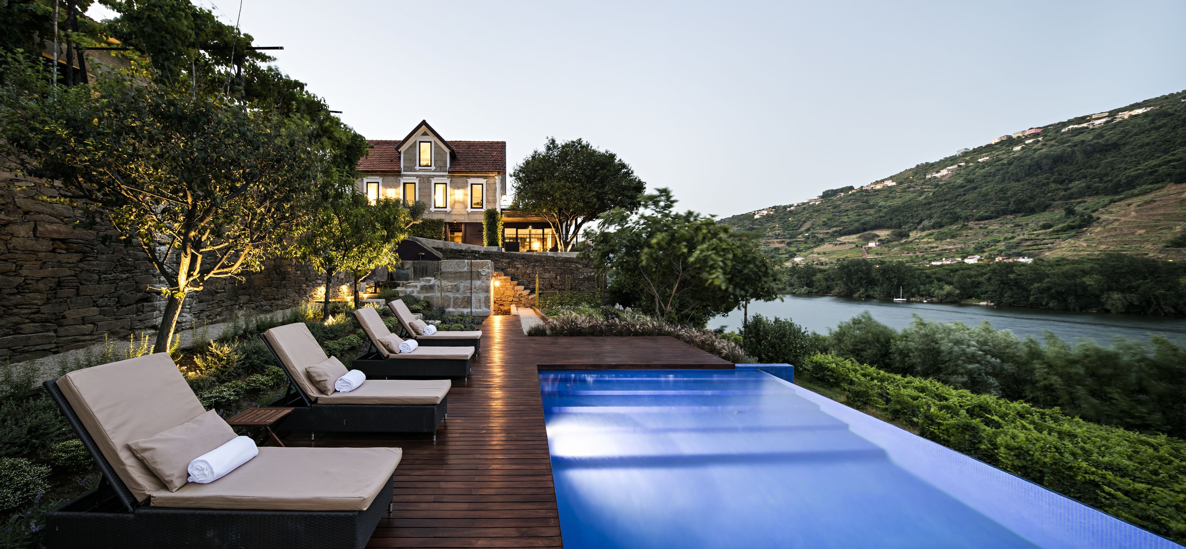 Quinta de S.Bernardo - Winery & Farmhouse in Vila Jusã, Portugal