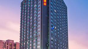 室外泳池