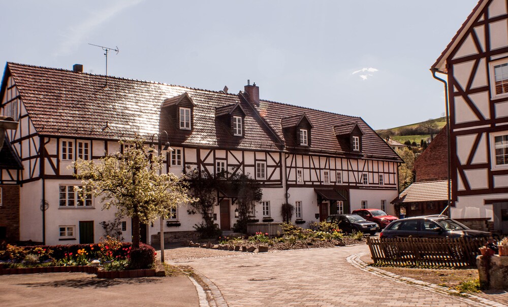 Apartmenthaus Am Gersthof In Edertal Hotel Rates Reviews On Orbitz