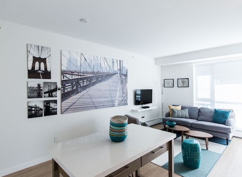 Check Expedia for Availability of Posh 1BR in Mount Pleasant by Sonder