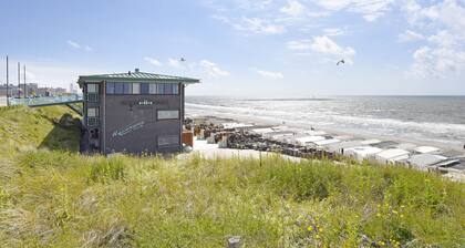 Beachhouse Hotel