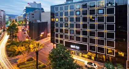 Park Inn by Radisson Izmir
