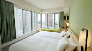 Free WiFi, linens