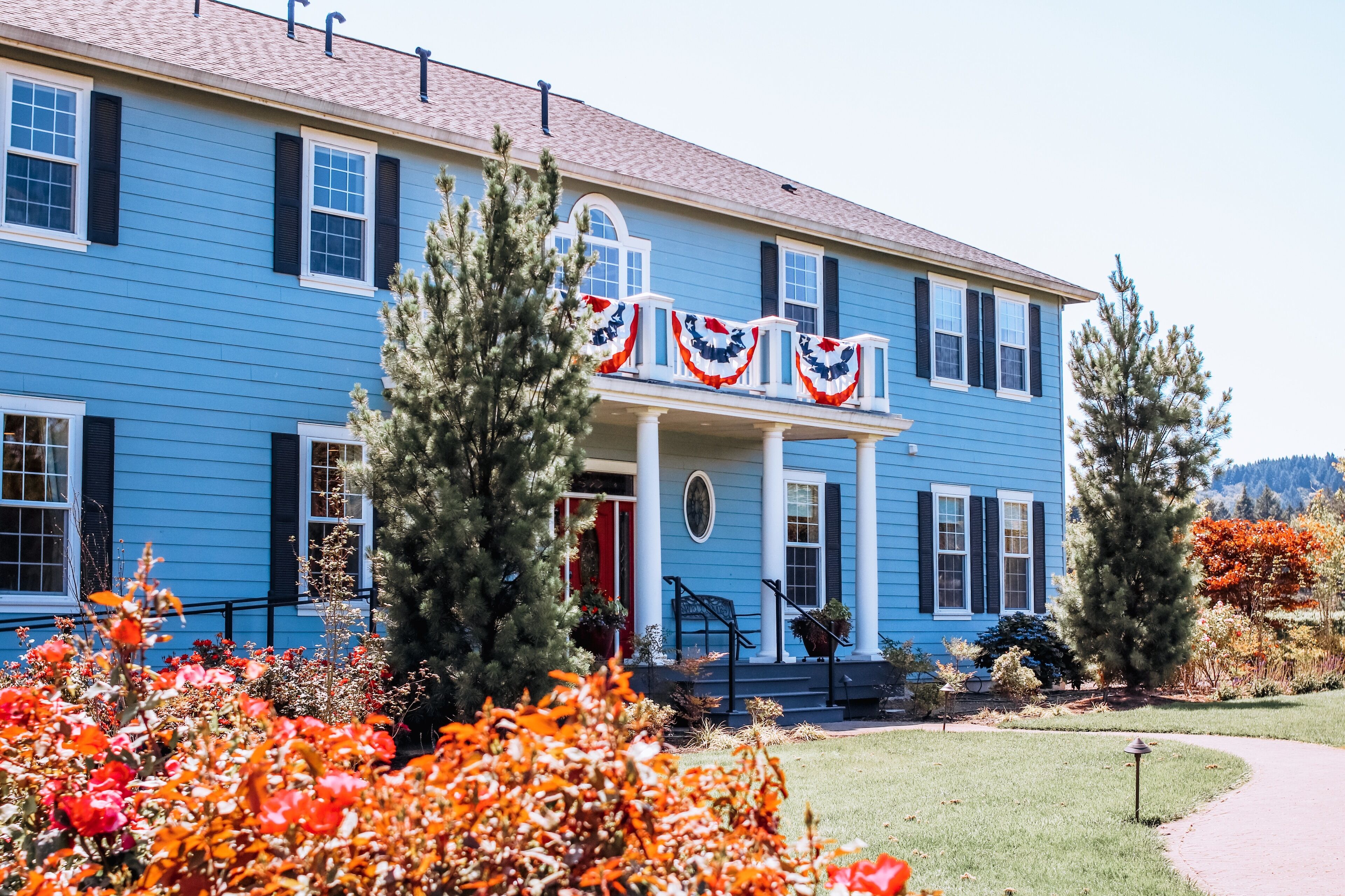 La Bastide Bed and Breakfast in Dundee, United States