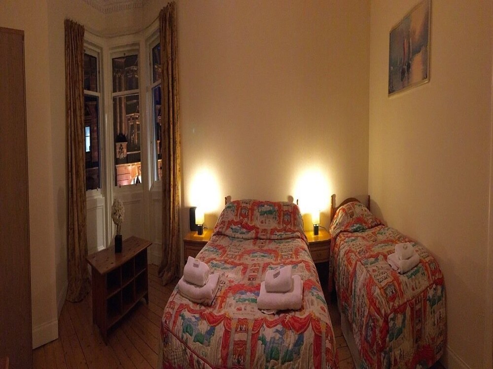 Menzies Apartment