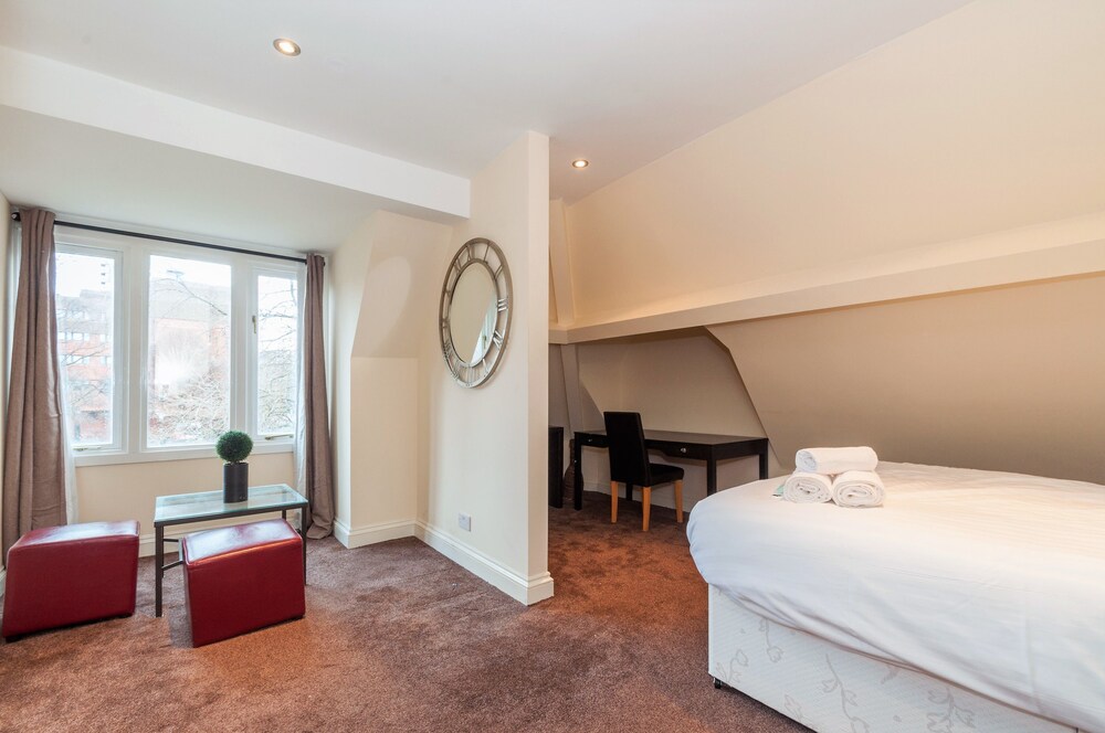 Tokyo Apartments In Leeds Hotel Rates Reviews On Orbitz Tokyo Apartments