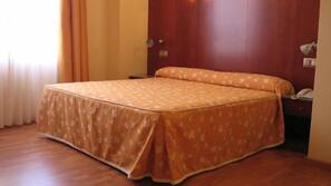 Minibar, in-room safe, desk, free cribs/infant beds
