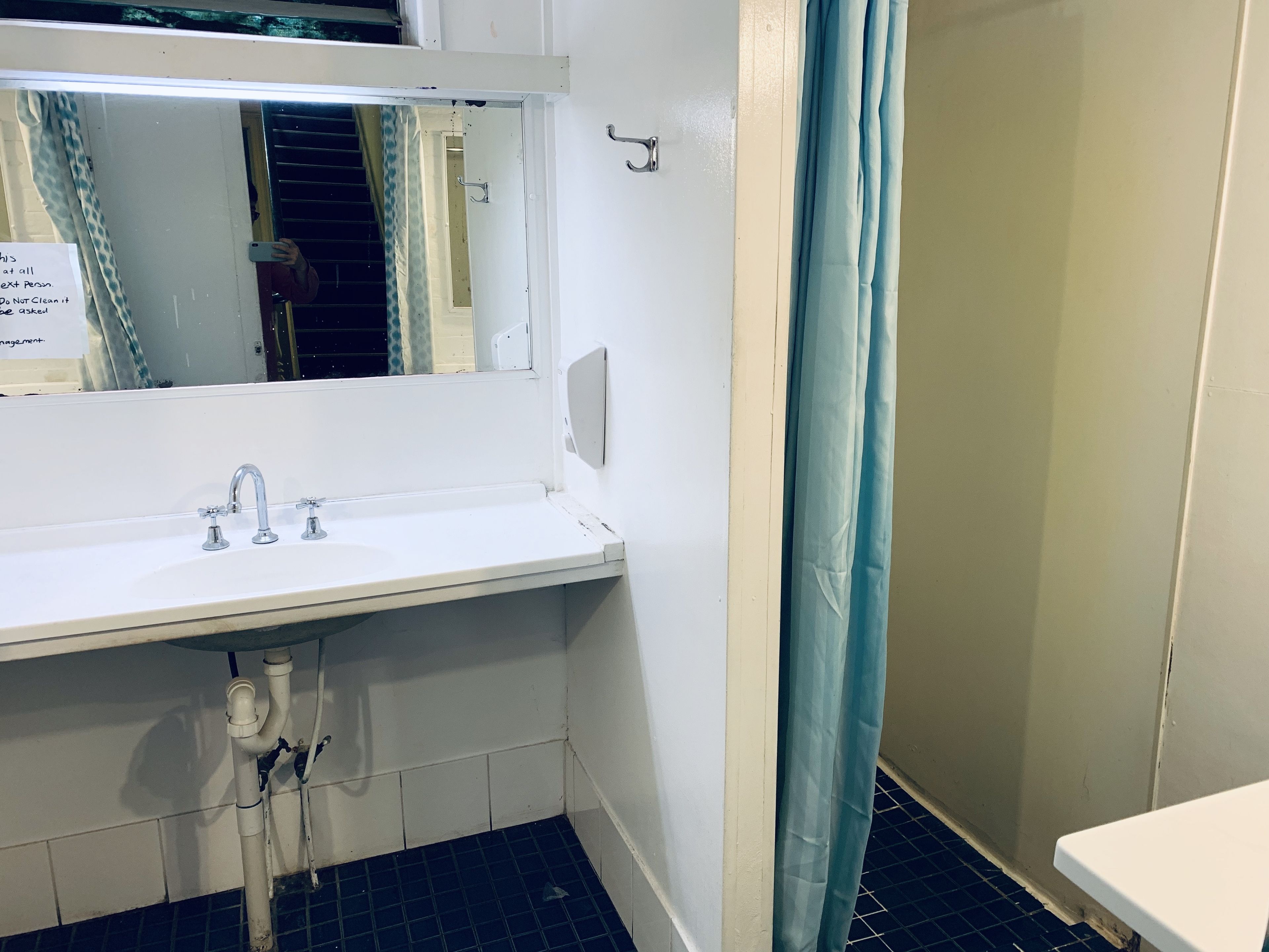 Yellow Submarine Backpackers