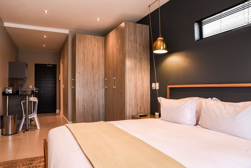 The Residency Sandhurst AU74 Deals & Reviews (Johannesburg Gauteng