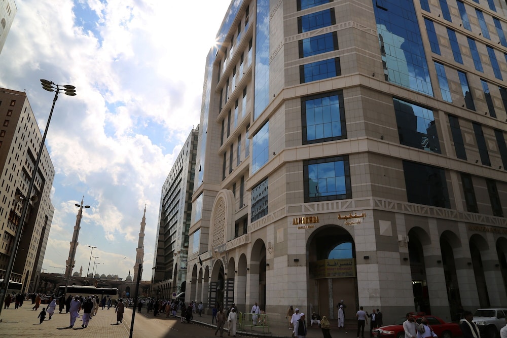 Al Nokhba Royal Inn In Medina Hotel Rates Reviews On Orbitz - 