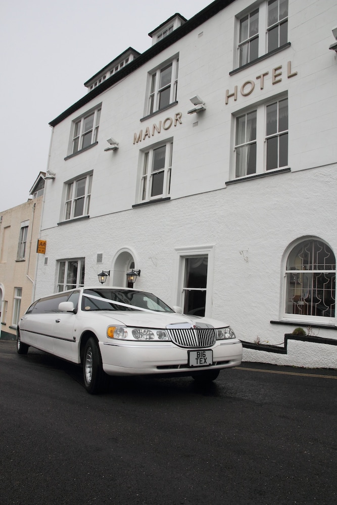 Manor Hotel