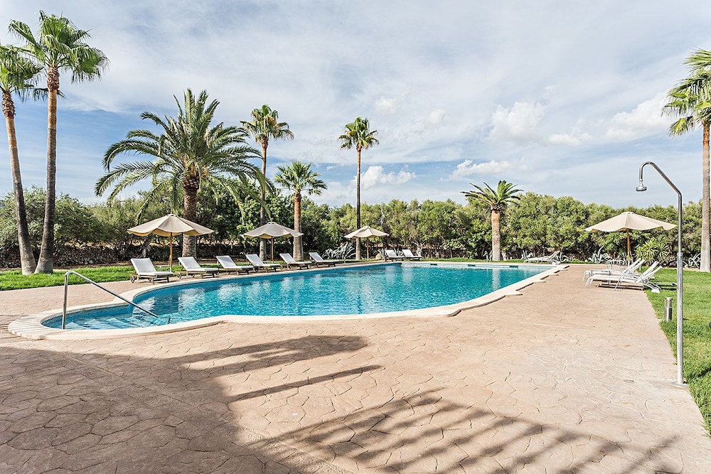 Reads Balance Hotel Mallorca Reads Balance Hotel Mallorca