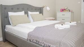 In-room safe, iron/ironing board, free WiFi
