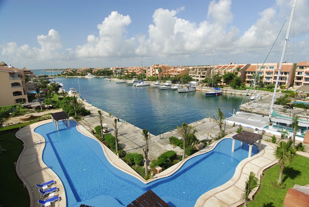 Porto Bello Gran Marina by GuruHotel, Puerto Aventuras Room Prices