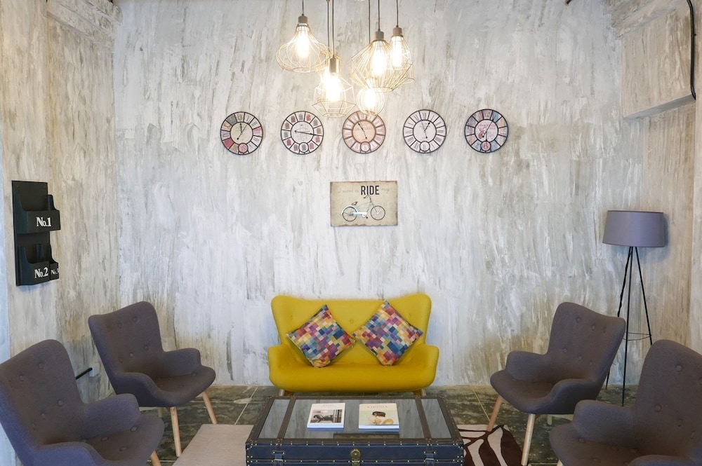 Mil Design Hotel 2019 Room Prices 23 Deals Reviews Expedia Mil Design Hotel 2 5 Out Of 0 Exterior Featured Image Interior Entrance