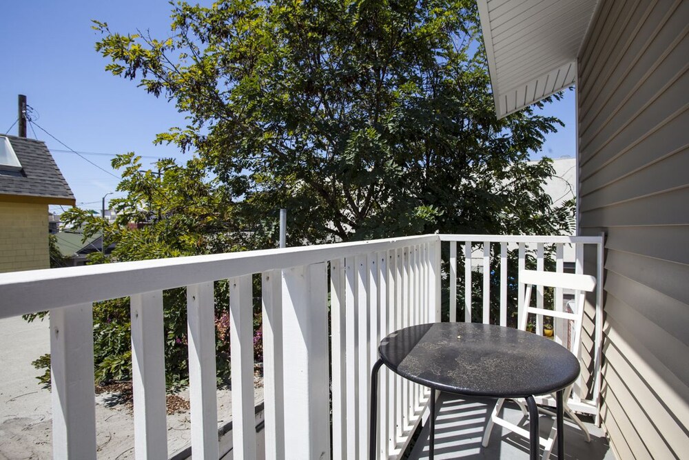 Ve Beach Suite C By Redawning Los Angeles 2018 Hotel Prices Ve Beach Suite C By Redawning Los Angeles 2018 Hotel Prices Expedia Co In