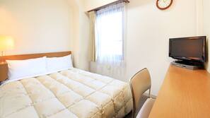 Desk, iron/ironing board, free WiFi