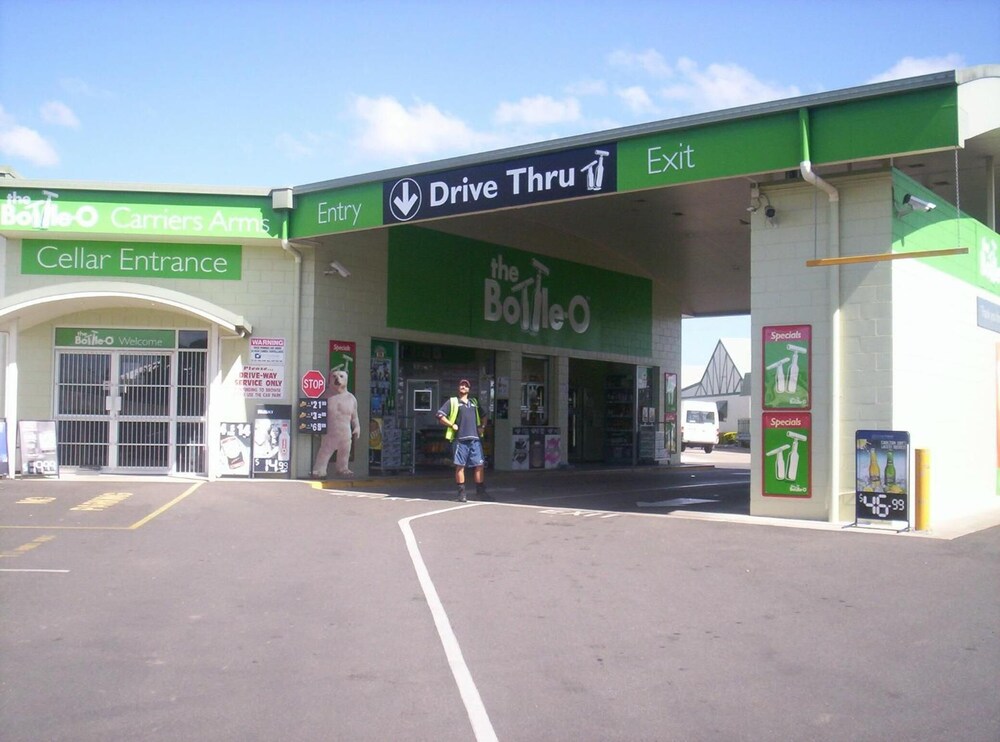 Carriers Arms Hotel AU116 Deals & Reviews (Maryborough, AUS) Wotif