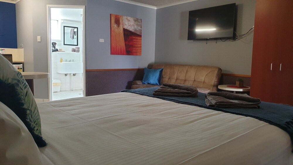 Rockhampton Court Motor Inn: Deals Reviews (Rockhampton AUS) Wotif Rockhampton Court Motor Inn: Deals Reviews (Rockhampton AUS) Wotif