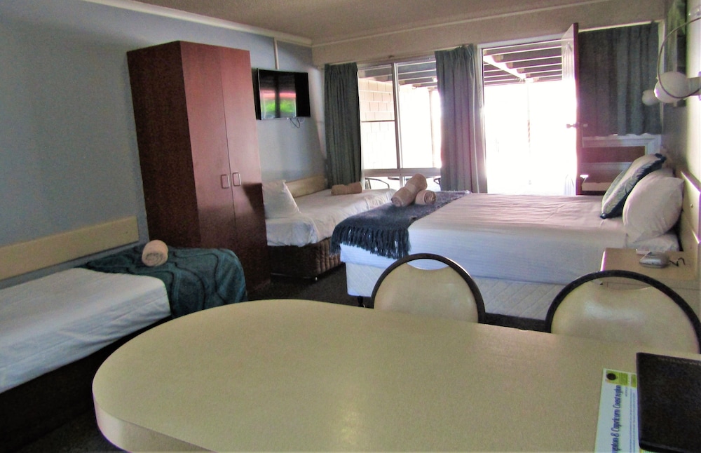 Rockhampton Court Motor Inn: Deals Reviews (Rockhampton AUS) Wotif Rockhampton Court Motor Inn: Deals Reviews (Rockhampton AUS) Wotif