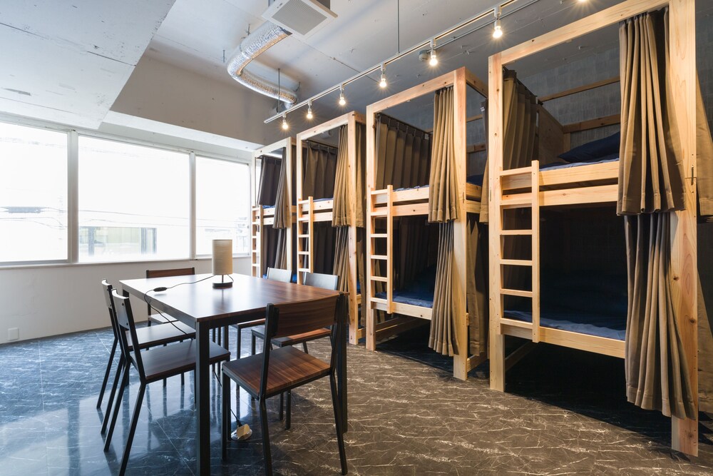 81 S Inn Nakasu Hostel In Fukuoka Best Rates Deals On Orbitz
