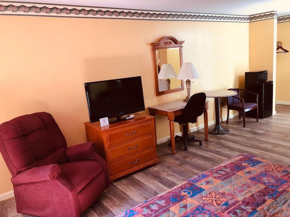 Mountain Inn & Suites Dunlap