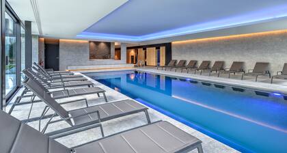 R hotel experiences