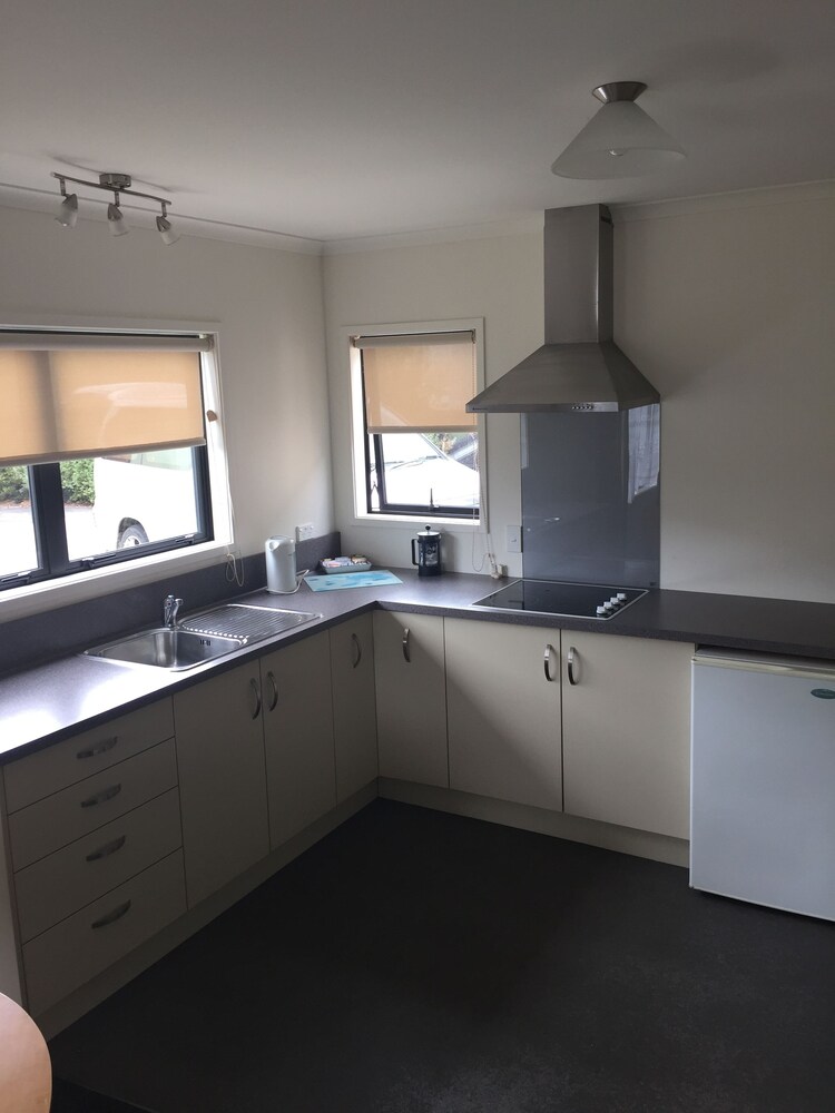 Our Beach House Raglan West Deals & Reviews (Raglan, NZL) Wotif