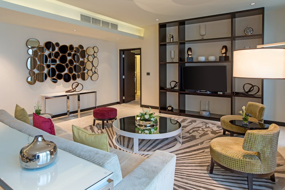 Millennium plaza doha хозяин. Millennium plaza doha хозяин. Millennium plaza hotel 5*. дешëвые отели в дохе. доха город купить 1 ком квартиру.