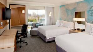 Premium bedding, in-room safe, desk, iron/ironing board