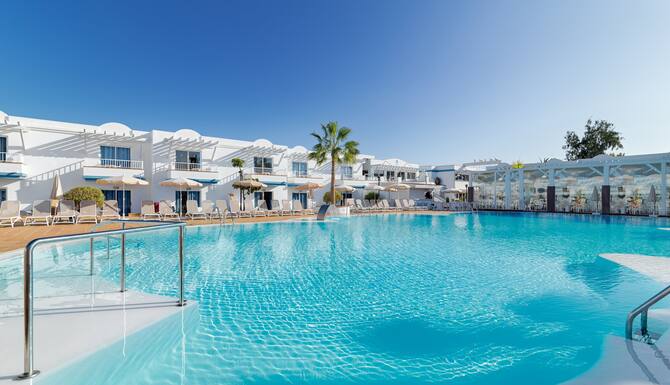 Chandelier Cleaning Sapphire Window Cleaning 888 815 6995 Tulsa Oklahoma City Ok