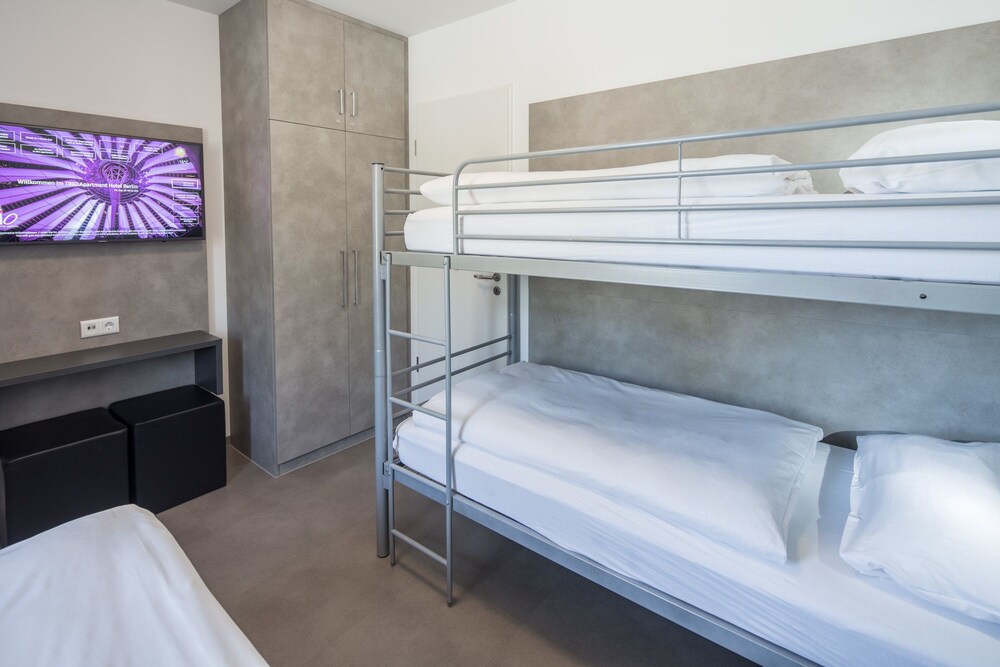 Trio Apartment Hotel Berlin Trio Apartment Hotel Berlin