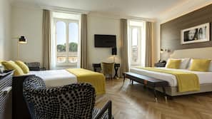 Premium bedding, minibar, in-room safe, desk