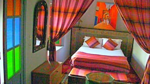 Desk, free cots/infant beds, rollaway beds, free WiFi