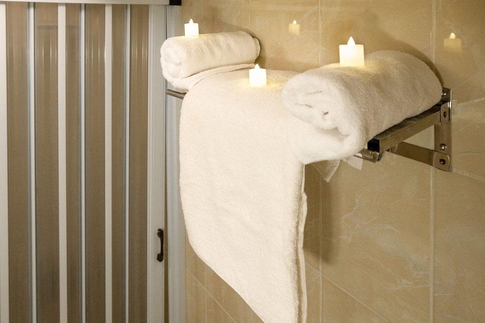 Photo - Cairo heart new