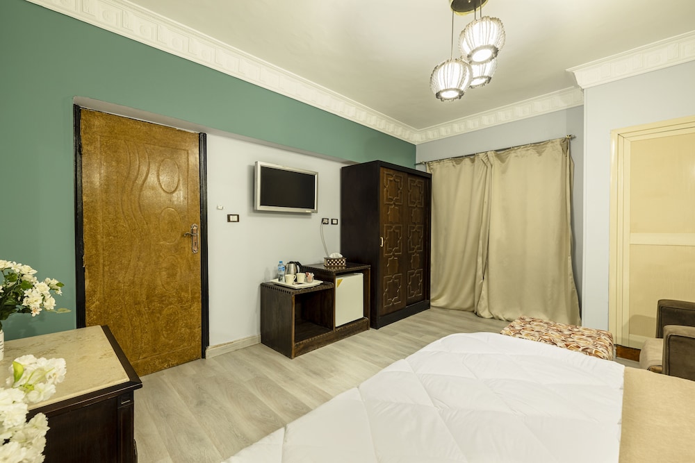 Photo - Cairo heart new