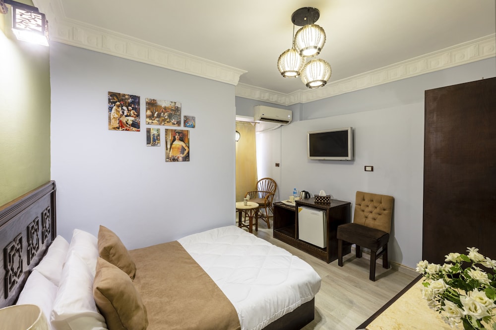 Photo - Cairo heart new