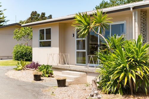 Cabins In Urupukapuka Island 10 Best Holiday Cabins For 2020 Wotif