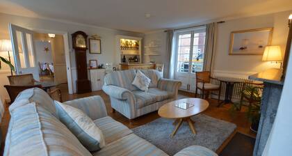 Chantry Hotel