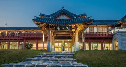 Hanok Hotel Youngsanjae