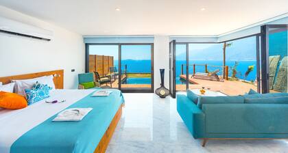 Mandalina Luxury Suites