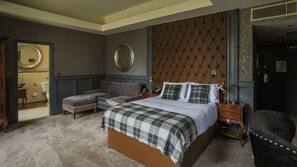 Premium bedding, individually decorated, individually furnished, desk