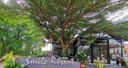 Smile Resort Sriracha
