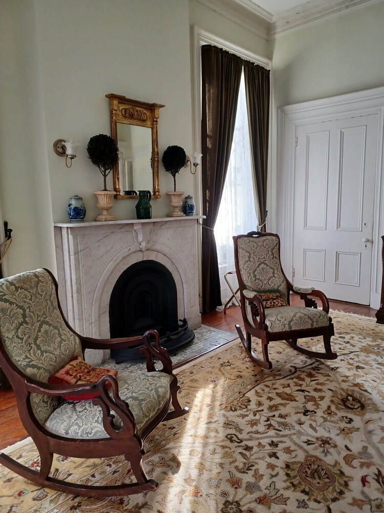 Ragland Mansion Bed & Breakfast, Petersburg 115 Room Prices & Reviews