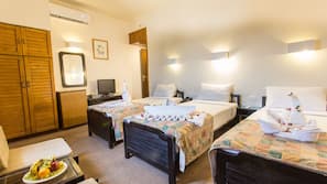 Minibar, in-room safe, iron/ironing board, bed sheets